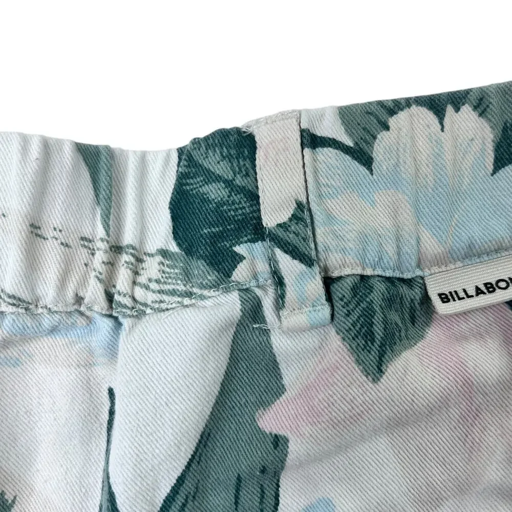 Billabong x The Salty Blonde Floral Shorts‎ Womens 30 High Rise Cuffed Tropical - Picture 9 of 14